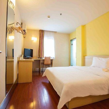 7 Days Inn Shenyang Extérieur photo